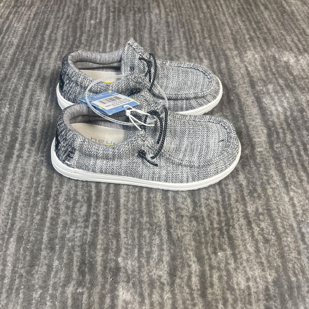 Hey Dude Shoes Kids Size 1 Gray Knit Slip On Moccasin Loafers Casual Lightweight